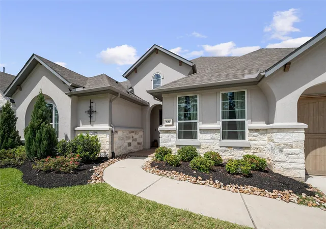 Photo 3 of Single family home for sale at 622 Platinum Stone Ln, Pinehurst, TX 77362 | MLS# 16789110 | Listing updated on 2026-08-29