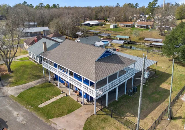 2nd image of 374 Harbor View Dr, Livingston, TX 77351 | MLS# 28584539