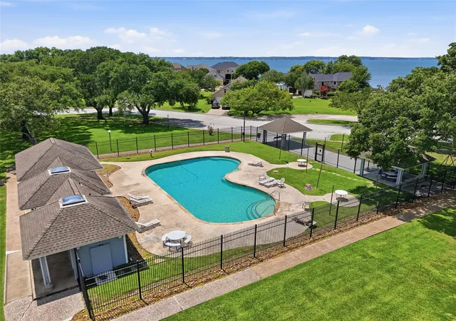 1st image of 1907 Clipper Cir, Willis, TX 77318 | MLS# 4367975