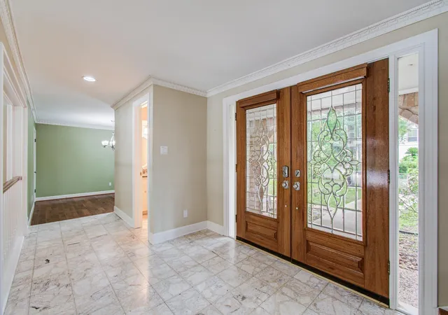Photo 3 of Single family home for sale at 10523 Fawnview Dr, Houston, TX 77070 | MLS# 20278764 | Listing updated on 2026-08-19