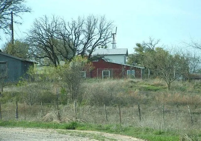 3rd image of 1400 County Road 250, Gustine, TX 76455 | MLS# 10488478
