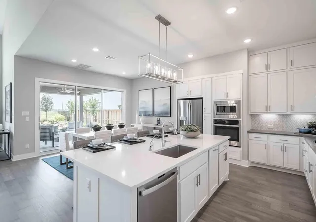 2nd image of 32019 Cascade Ridge Dr, Fulshear, TX 77441 | MLS# 81373157