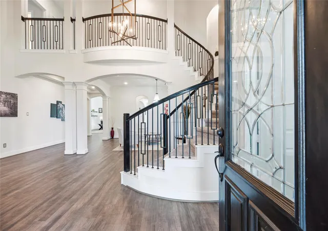 Photo 4 of Single family home for sale at 21203 Brk Tide Ln, Cypress, TX 77433 | MLS# 37096457 | Listing updated on 2026-09-10