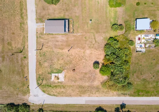 Photo 2 of Land for sale at 3925 El Lago St, Galveston, TX 77554 | MLS# 10542734 | Listing updated on 2026-06-28
