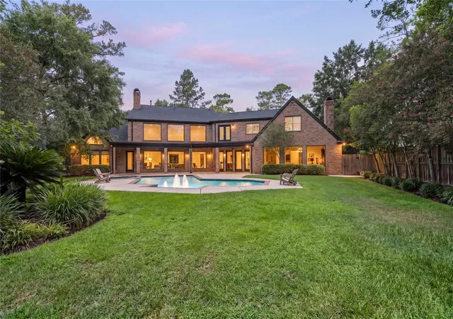 Photo 3 of Sale Pending at 1240 Archley Dr, Houston, TX 77055 | MLS# 56563352 | Listing updated on 2026-09-03