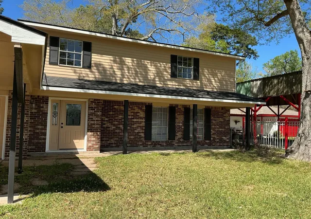Photo 3 of Single family home for sale at 25587 White Oak Ln, Splendora, TX 77372 | MLS# 65489312 | Listing updated on 2026-09-17