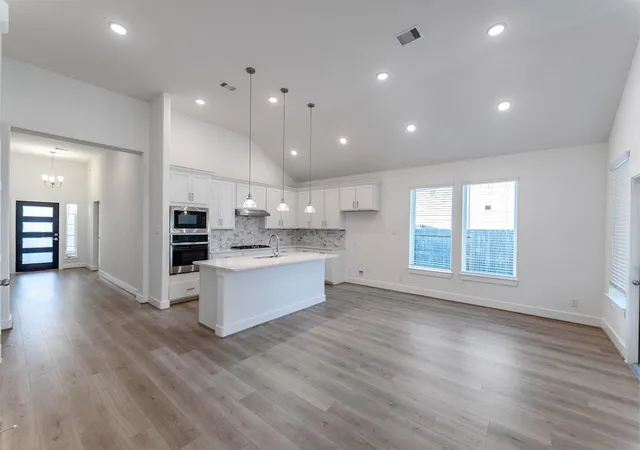 Photo 2 of Single family home for sale at 5330 Acapulco Mist Dr, Katy, TX 77493 | MLS# 40841630 | Listing updated on 2026-09-23