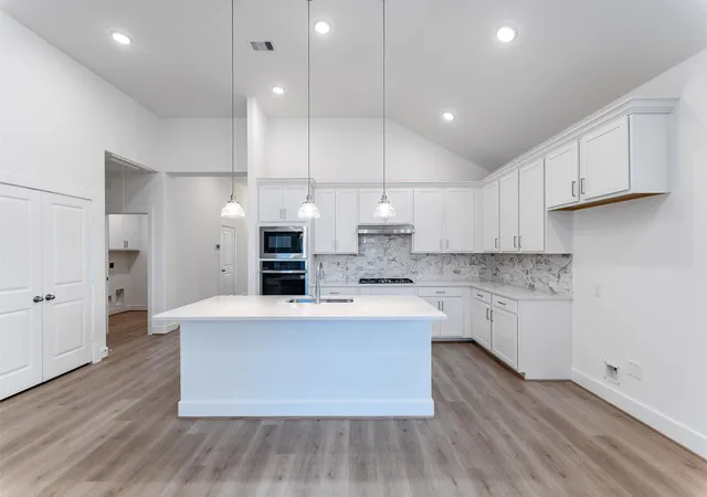 Photo 3 of Single family home for sale at 5330 Acapulco Mist Dr, Katy, TX 77493 | MLS# 40841630 | Listing updated on 2026-09-23