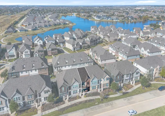 Photo 2 of Sale Pending at 9443 Towne Lake Pkwy, Cypress, TX 77433 | MLS# 97559019 | Listing updated on 2026-09-21