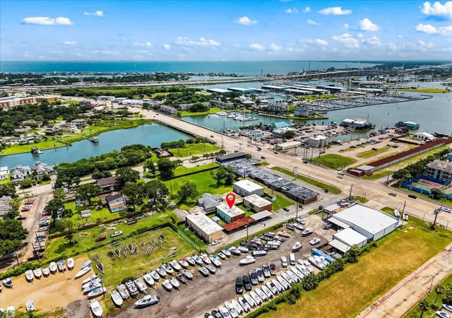 3rd image of 1914 Larrabee St #1-12, Seabrook, TX 77586 | MLS# 62475308