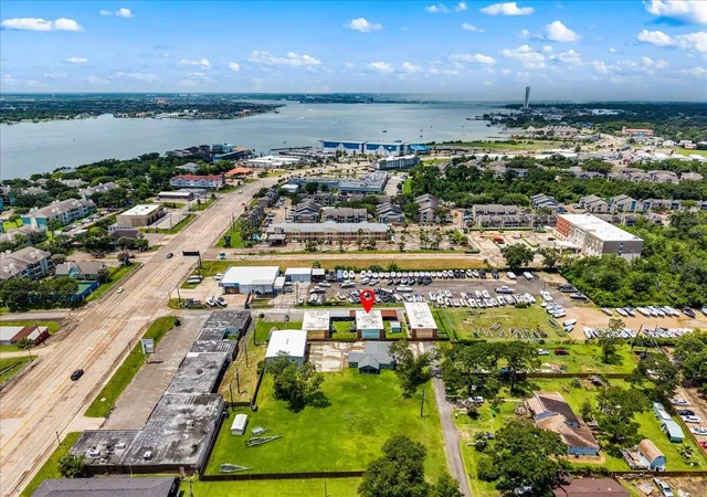 4th image of 1914 Larrabee St #1-12, Seabrook, TX 77586 | MLS# 62475308