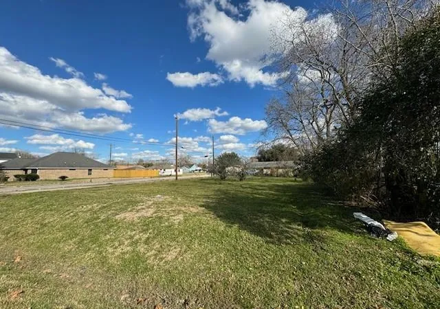 Photo 3 of Land for sale at 00 Wilmington St, Houston, TX 77051 | MLS# 86694445 | Listing updated on 2026-04-13