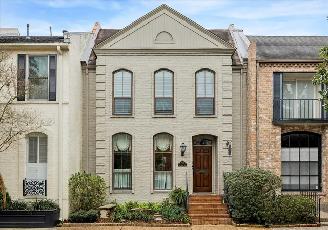 Homes for sale in Houston, TX | 7525 Del Monte Dr, Houston, TX 77063 | MLS# 17844190