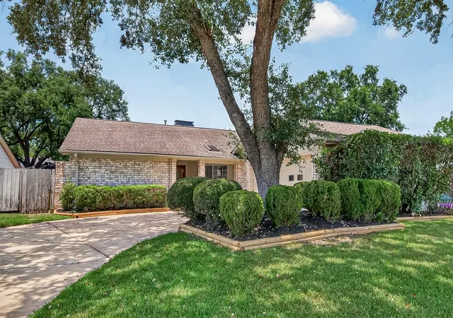 Photo 3 of Sale Pending at 15814 Boulder Oaks Dr, Houston, TX 77084 | MLS# 97419284 | Listing updated on 2026-09-10