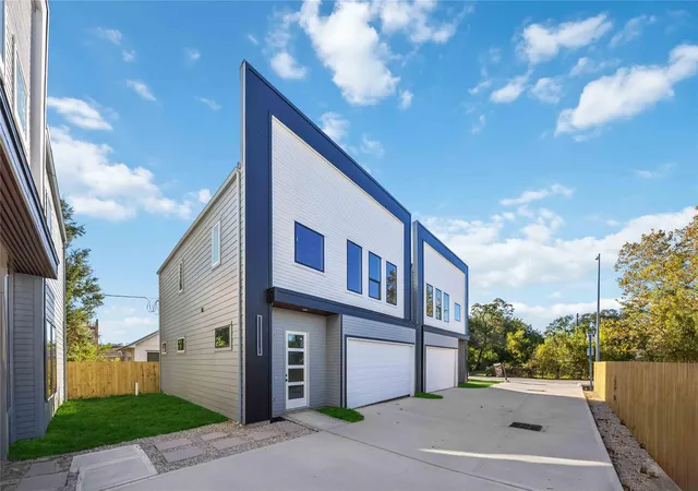 2nd image of 7127 England St, Houston, TX 77021 | MLS# 23770479