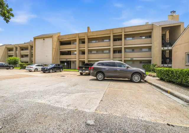 28th image of 12600 Melville Dr #102A, Montgomery, TX 77356 | MLS# 22075721