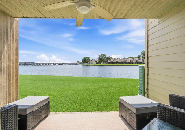 2nd image of 12600 Melville Dr #102A, Montgomery, TX 77356 | MLS# 22075721
