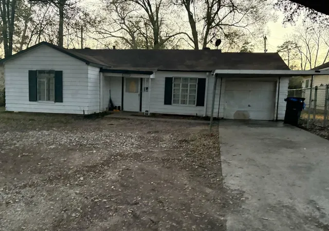 1st image of 3295 Cherry Dr, Beaumont, TX 77703 | MLS# 65493754
