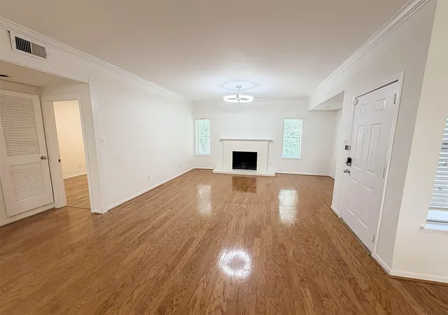 3rd image of 4041 Law St #505, Houston, TX 77005 | MLS# 22183134