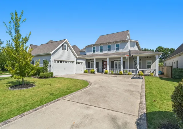 Photo 2 of Single family home for sale at 2303 Bottlebrush Ln, Conroe, TX 77384 | MLS# 89075805 | Listing updated on 2026-09-12