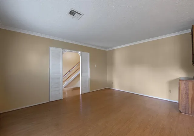 Photo 3 of Single family home for sale at 14510 Foxford Way, Houston, TX 77015 | MLS# 3364429 | Listing updated on 2026-08-22