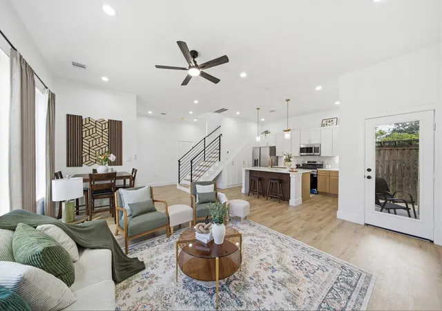 1st image of 8904 Knoll Leaf Dr, Houston, TX 77080 | MLS# 14041924