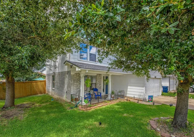 Photo 2 of Single family home for sale at 15236 Faircrest Dr, College Station, TX 77845 | MLS# 45505369 | Listing updated on 2026-06-18