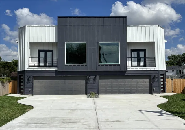 Homes for sale in Houston, TX | 902 Ringold St #A/B, Houston, TX 77088 | MLS# 75424993