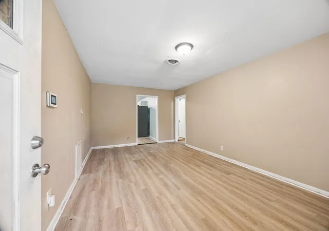 5th image of 3511 Dreyfus St, Houston, TX 77021 | MLS# 96302508