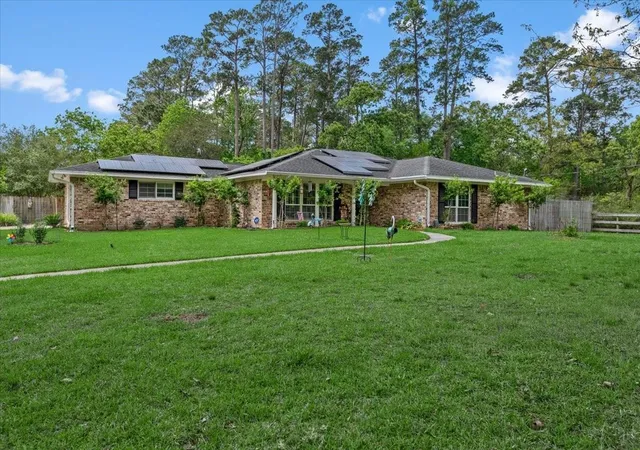 1st image of 16701 Surrey Ln, Stagecoach, TX 77355 | MLS# 85764527