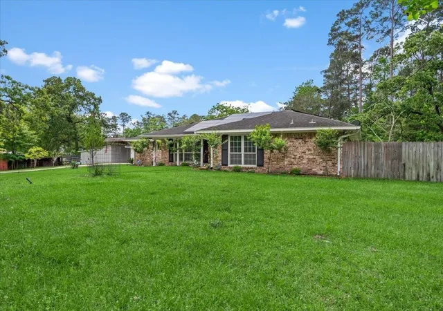 3rd image of 16701 Surrey Ln, Stagecoach, TX 77355 | MLS# 85764527