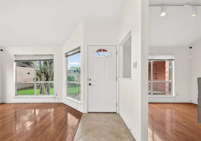 5th image of 12510 Sungate Ln, Houston, TX 77071 | MLS# 18679501