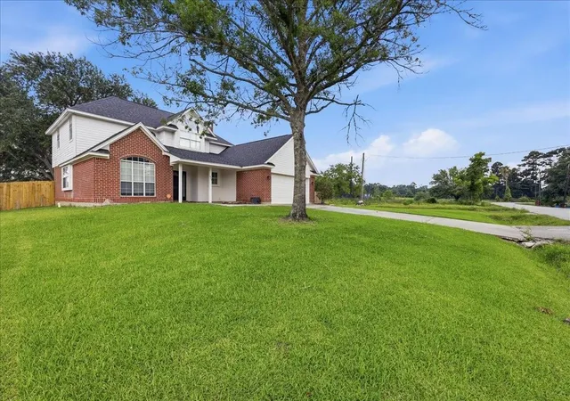 2nd image of 425 Blueberry St, Bridge City, TX 77611 | MLS# 85787895