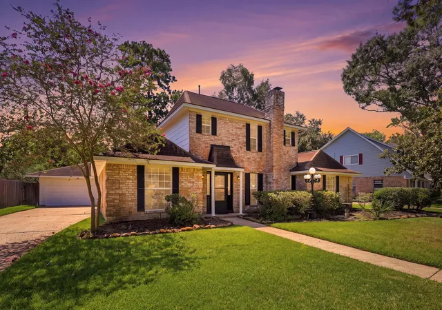 Photo 2 of Single family home for sale at 19906 Medicine Bow Dr, Humble, TX 77346 | MLS# 78870430 | Listing updated on 2026-09-17