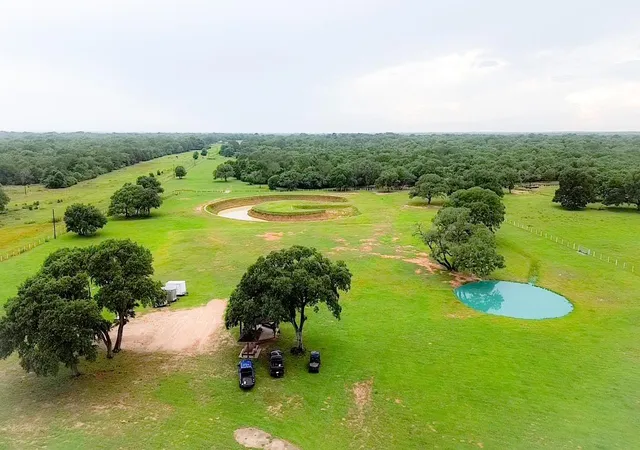 Homes for sale in Hallettsville, TX | 986 Private Road 1024, Hallettsville, TX 77964 | MLS# 57413819