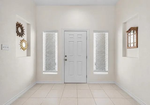 3rd image of 2206 Durazno Ct, Laredo, TX 78046 | MLS# 11296188