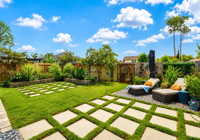 Photo 3 of Single family home for sale at 21710 Ellsworth Garden Ln, Porter, TX 77365 | MLS# 88632491 | Listing updated on 2026-09-19
