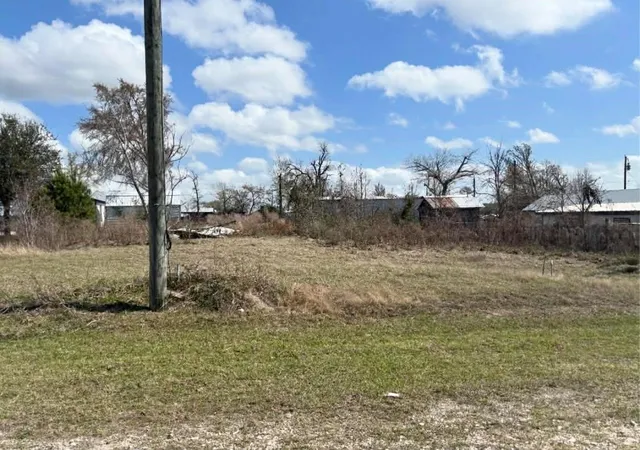 4th image of 130 Cedar, Onalaska, TX 77360 | MLS# 65566648