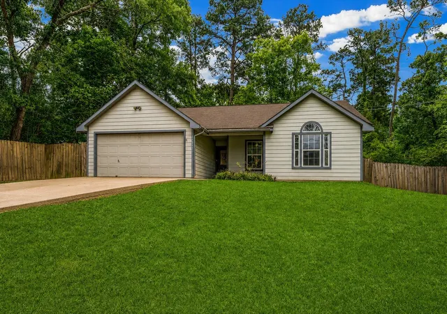 Photo 3 of Single family home for sale at 10344 Royal Damon Dr, Conroe, TX 77303 | MLS# 67699237 | Listing updated on 2026-07-14