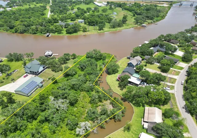 Photo 3 of Land for sale at 0 County Road 659, Brazoria, TX 77422 | MLS# 51464010 | Listing updated on 2026-09-30