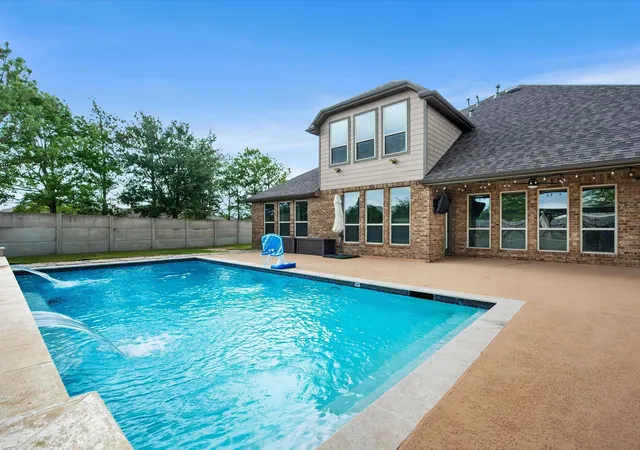 3rd image of 13202 Edison Trace Ln, Tomball, TX 77377 | MLS# 50769413