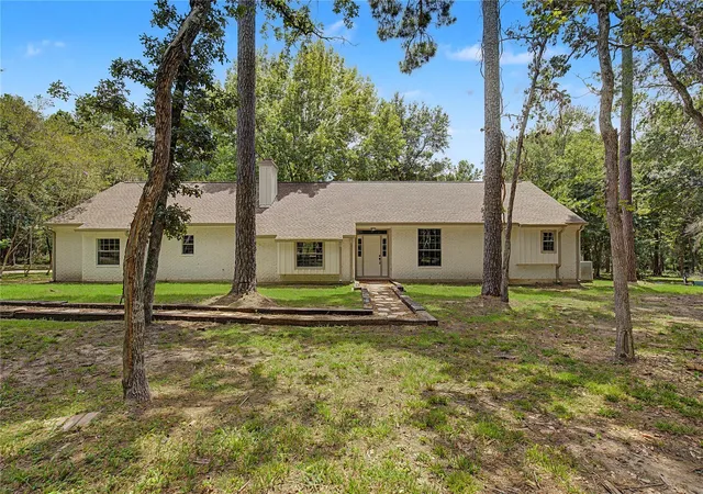 1st image of 83 Dahlia Rd, Huntsville, TX 77320 | MLS# 58261791