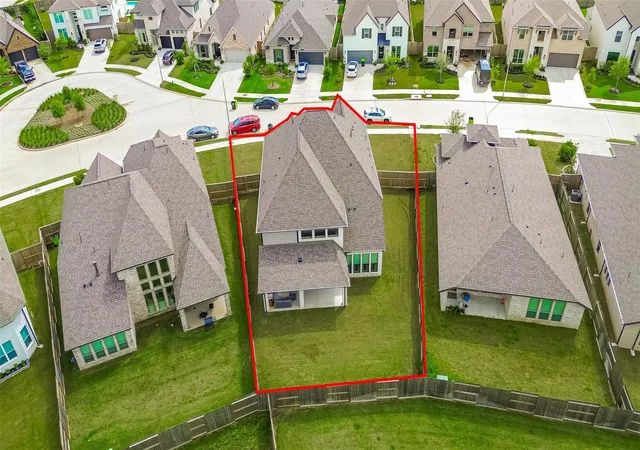 Photo 3 of Single family home for sale at 10706 Alcyone Grv Way, Richmond, TX 77406 | MLS# 97263318 | Listing updated on 2026-09-19