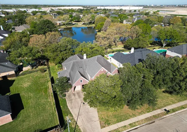 Photo 2 of Single family home for sale at 12711 Wildwood Bnd Ln, Cypress, TX 77433 | MLS# 95237901 | Listing updated on 2026-08-29