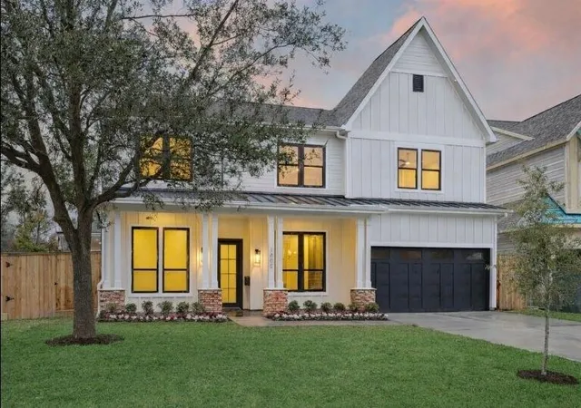 1st image of 1248 Chamboard Ln, Houston, TX 77018 | MLS# 97291827