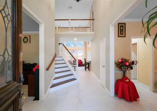 3rd image of 12427 Shadycrest Dr, Houston, TX 77082 | MLS# 94360658