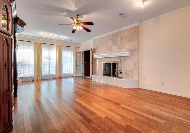 Photo 4 of Single family home for sale at 11418 Cedarwood Dr, Humble, TX 77338 | MLS# 44573196 | Listing updated on 2026-09-05