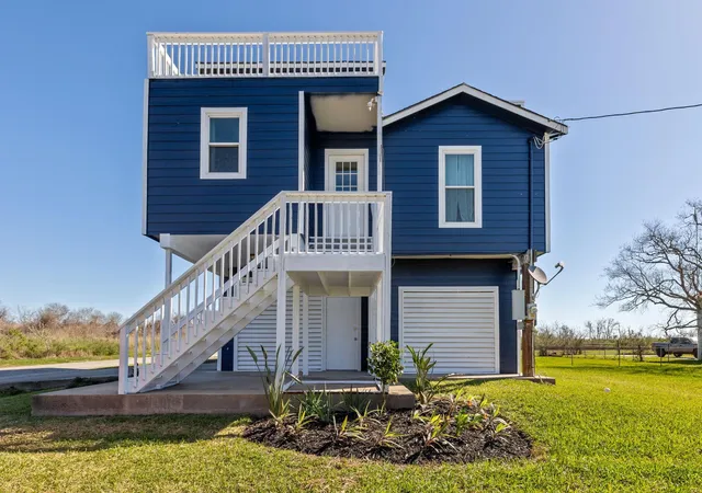4th image of 324 County Road 257, Matagorda, TX 77457 | MLS# 68338594