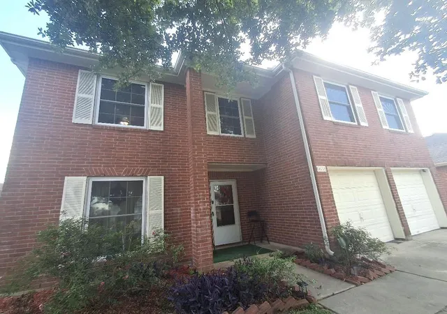Photo 1 of Single family home for sale at 6631 Sutton Meadows Dr, Houston, TX 77086 | MLS# 56464587 | Listing updated on 2026-04-18
