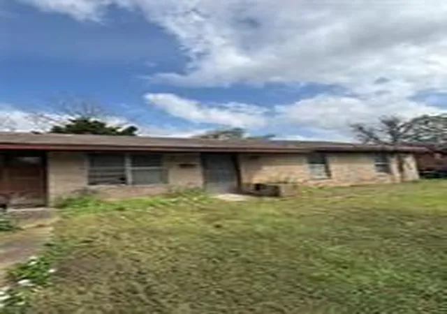 Photo 3 of Sale Pending at 503 Correll Ave, Wharton, TX 77488 | MLS# 17179569 | Listing updated on 2026-09-07